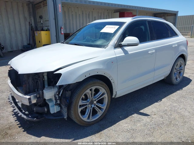 WA1HCCFS7JR020144 Audi Q3 2.0t Premium/2.0t Sport Premium