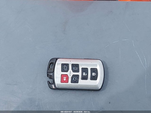 Продаж на аукціоні авто 2016 Toyota Sienna Xle 8 Passenger, vin: 5TDYK3DC9GS700027, номер лоту: 45241037