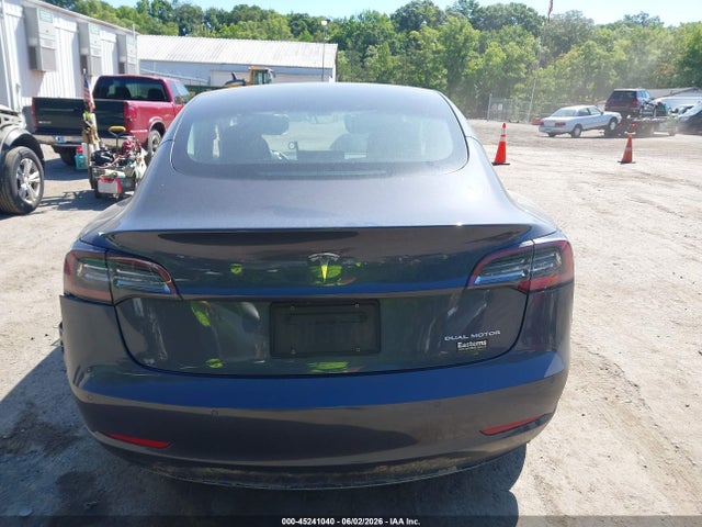 Tesla Model 3 Long Range Dual Motor All-wheel Drive 2022 5YJ3E1EB8NF239996 Image 15