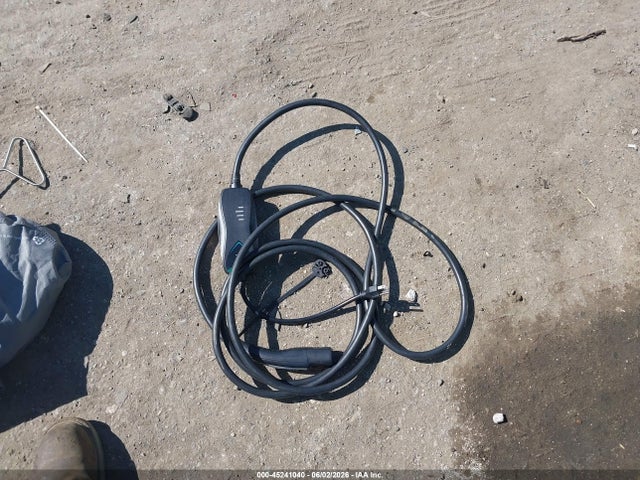 Tesla Model 3 Long Range Dual Motor All-wheel Drive 2022 5YJ3E1EB8NF239996 Image 10