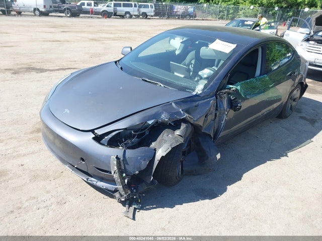 Tesla Model 3 Long Range Dual Motor All-wheel Drive 2022 5YJ3E1EB8NF239996 Image 2