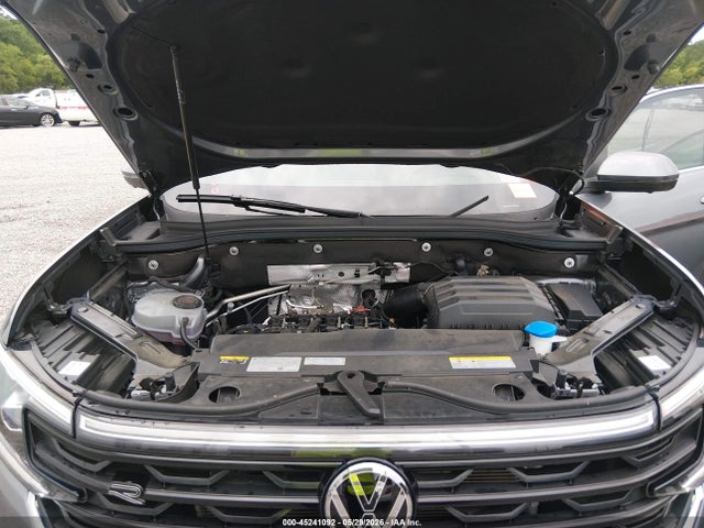 2024 Volkswagen Atlas Cross Sport 2.0t Sel Premium R-line მანქანა იყიდება აუქციონზე, vin: 1V2FE2CA2RC239118, აუქციონის ნომერი: 45241092