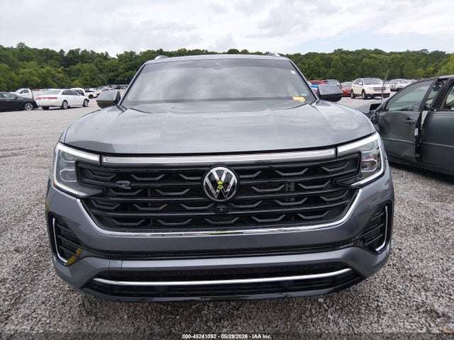 2024 Volkswagen Atlas Cross Sport 2.0t Sel Premium R-line მანქანა იყიდება აუქციონზე, vin: 1V2FE2CA2RC239118, აუქციონის ნომერი: 45241092