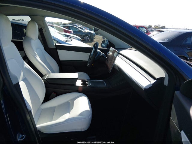 Aukcja sprzedaży 2022 Tesla Model Y Long Range Dual Motor All-wheel Drive, vin: 7SAYGDEE7NF510304, numer aukcji: 45241093
