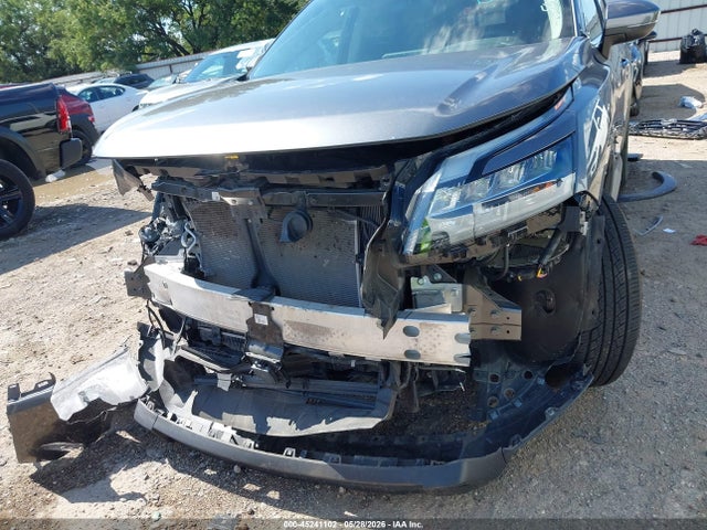 5N1DR3BC3SC236137 Nissan Pathfinder Sv 4wd
