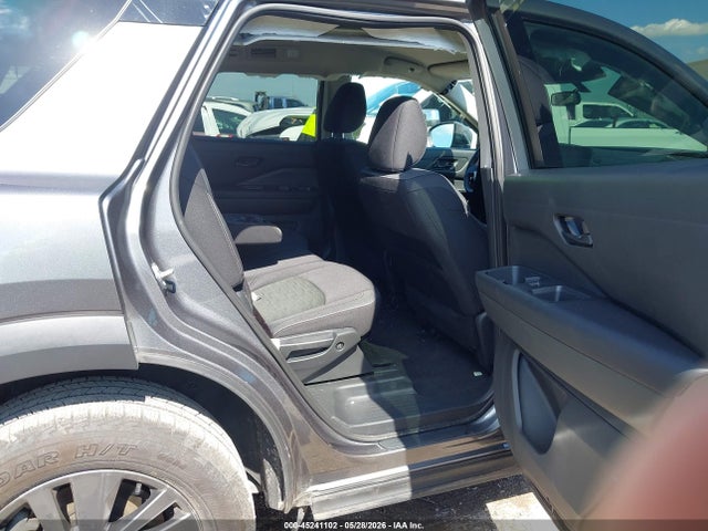 5N1DR3BC3SC236137 Nissan Pathfinder Sv 4wd