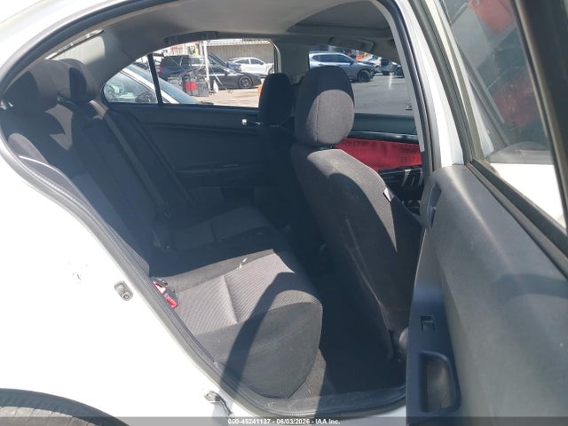 Mitsubishi LANCER GT 2015 JA32U8FW7FU006014 Image 8