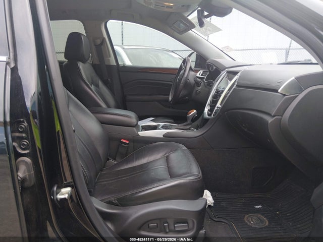 Продажа на аукционе авто 2016 Cadillac Srx Premium Collection, vin: 3GYFNDE30GS525286, номер лота: 45241171