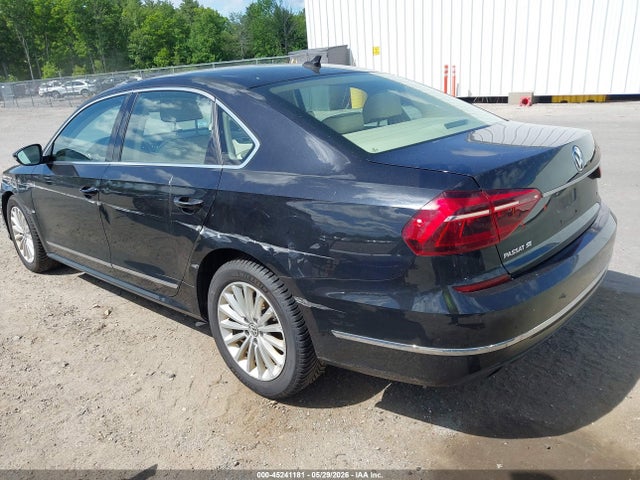 Aukcja sprzedaży 2017 Volkswagen Passat 1.8t Se, vin: 1VWBT7A3XHC012519, numer aukcji: 45241181