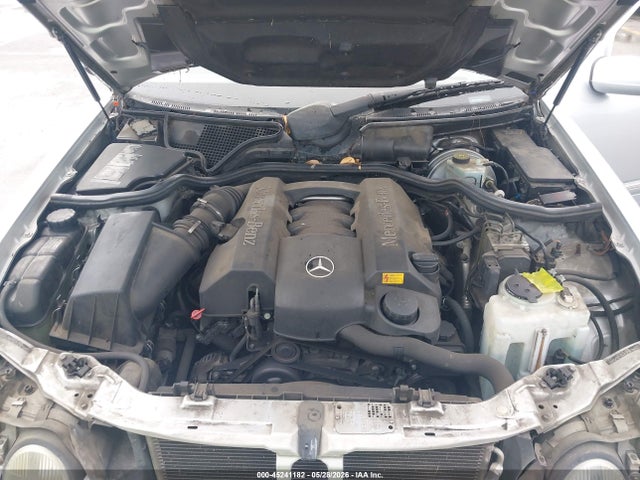 2001 Mercedes-benz E 320 მანქანა იყიდება აუქციონზე, vin: WDBJF65J11B166247, აუქციონის ნომერი: 45241182