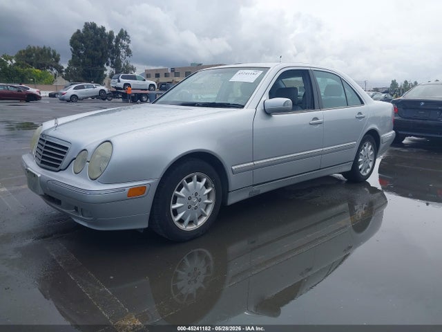 2001 Mercedes-benz E 320 მანქანა იყიდება აუქციონზე, vin: WDBJF65J11B166247, აუქციონის ნომერი: 45241182