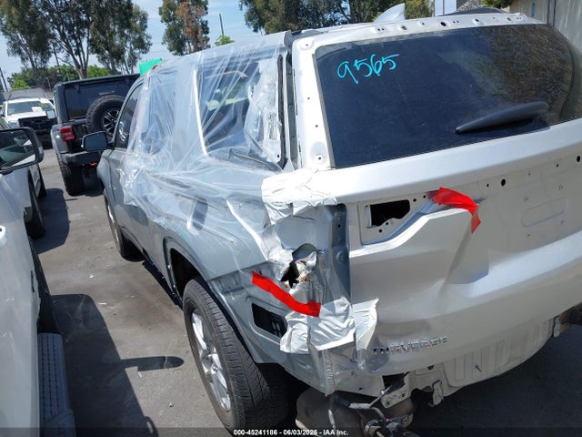 Продажа на аукционе авто 2020 Chevrolet Traverse Fwd Lt Cloth, vin: 1GNERGKW7LJ266658, номер лота: 45241186