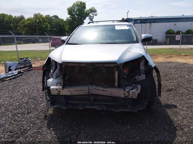 2019 Toyota Highlander Le მანქანა იყიდება აუქციონზე, vin: 5TDZARFH1KS061167, აუქციონის ნომერი: 45241190