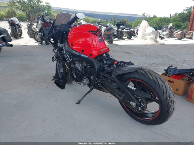 Aukcja sprzedaży 2015 Suzuki Gsx-r1000, vin: JS1GT78A8F2100866, numer aukcji: 45241191
