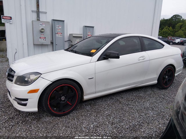Продаж на аукціоні авто 2013 Mercedes-benz C 250, vin: WDDGJ4HB0DF956600, номер лоту: 45241296