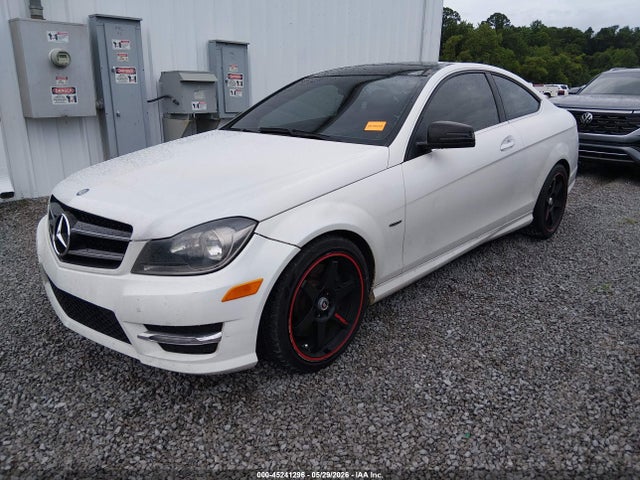 Продаж на аукціоні авто 2013 Mercedes-benz C 250, vin: WDDGJ4HB0DF956600, номер лоту: 45241296
