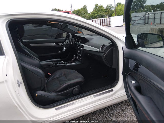 Продаж на аукціоні авто 2013 Mercedes-benz C 250, vin: WDDGJ4HB0DF956600, номер лоту: 45241296