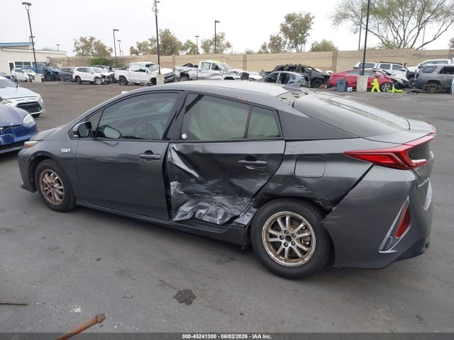 JTDKARFP0H3067190 Toyota Prius Prime Premium