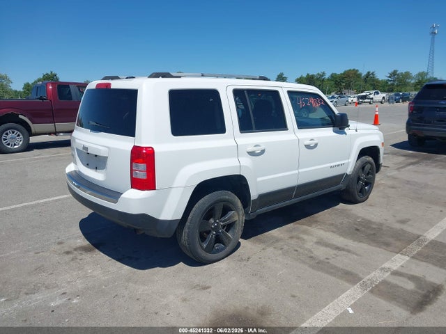 2012 Jeep Patriot Latitude მანქანა იყიდება აუქციონზე, vin: 1C4NJRFB0CD718337, აუქციონის ნომერი: 45241332