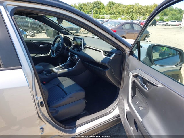Продажа на аукционе авто 2019 Toyota Rav4 Hybrid Xse, vin: 2T3EWRFV5KW029746, номер лота: 45241389