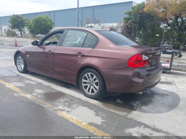 2006 Bmw 325i მანქანა იყიდება აუქციონზე, vin: WBAVB13596PT24350, აუქციონის ნომერი: 45241400