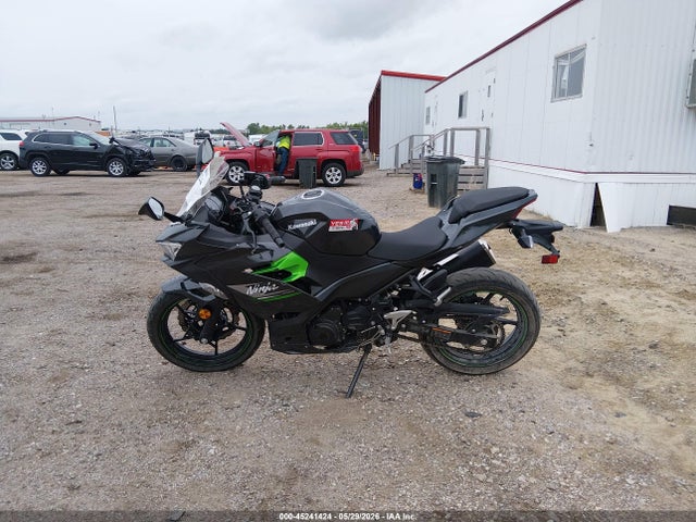 Kawasaki EX400 2023 JKAEXKH13PDAP0392 Image 13