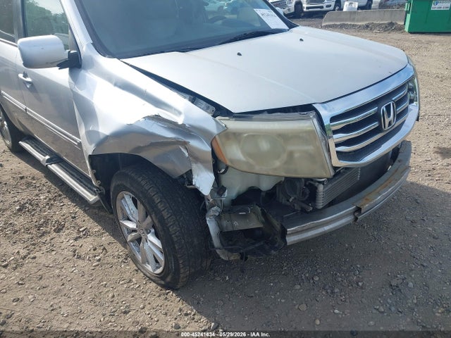 2011 Honda Pilot Touring მანქანა იყიდება აუქციონზე, vin: 5FNYF4H90BB027733, აუქციონის ნომერი: 45241434