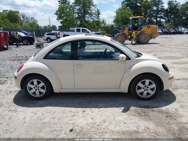 45241481 :رقم المزاد ، 3VWRW31C47M521159 vin ، 2007 Volkswagen New Beetle 2.5 مزاد بيع