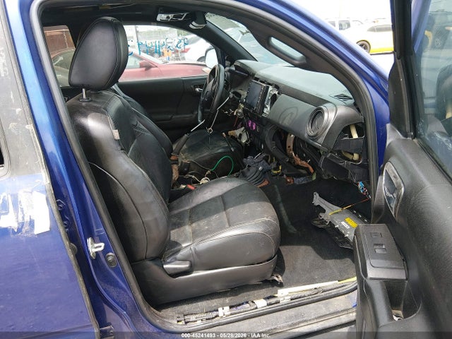 45241493 :رقم المزاد ، 3TYCZ5AN1PT111615 vin ، 2023 Toyota Tacoma Trd Sport مزاد بيع