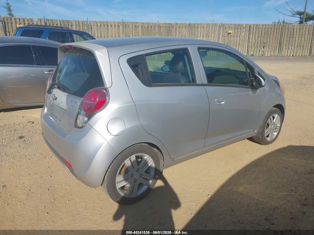 Продажа на аукционе авто 2014 Chevrolet Spark 1lt Auto, vin: KL8CD6S92EC563582, номер лота: 45241526