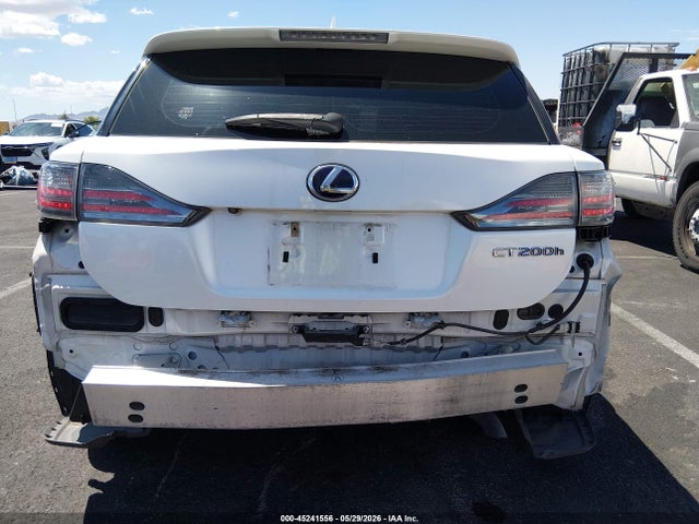 JTHKD5BH4F2248521 Lexus CT 200H