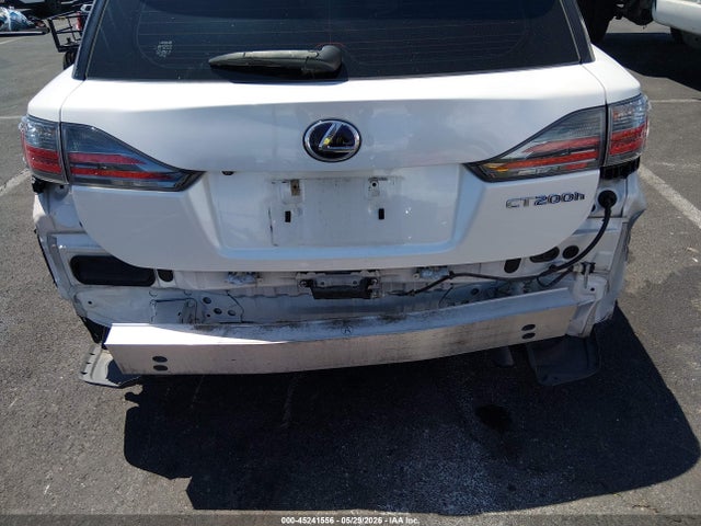 JTHKD5BH4F2248521 Lexus CT 200H