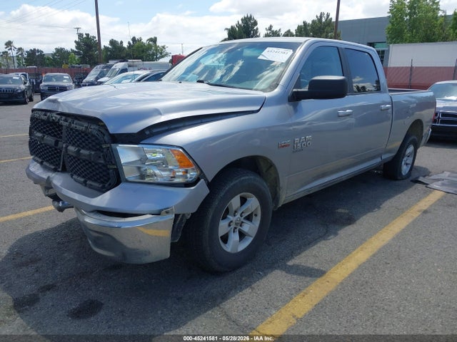 1C6RR6TT8KS731733 RAM 1500 Classic Slt 4x2 6&#039;4 Box