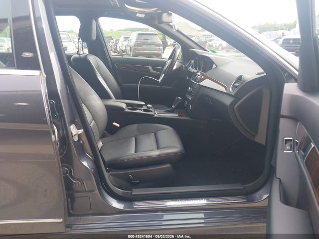Aukcja sprzedaży 2013 Mercedes-benz C 300 Sport 4matic, vin: WDDGF8ABXDR270923, numer aukcji: 45241604
