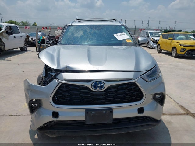45241606 :رقم المزاد ، 5TDGBRCH5MS534984 vin ، 2021 Toyota Highlander Hybrid Xle مزاد بيع