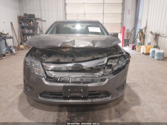 45241609 :رقم المزاد ، 3FAHP0HG5AR400885 vin ، 2010 Ford Fusion Se مزاد بيع