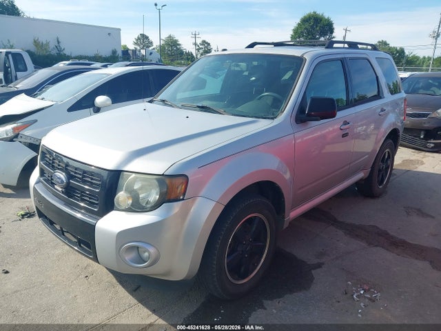 45241628 :رقم المزاد ، 1FMCU03739KD08447 vin ، 2009 Ford Escape Xlt مزاد بيع