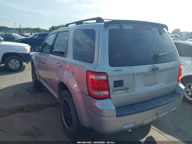 45241628 :رقم المزاد ، 1FMCU03739KD08447 vin ، 2009 Ford Escape Xlt مزاد بيع