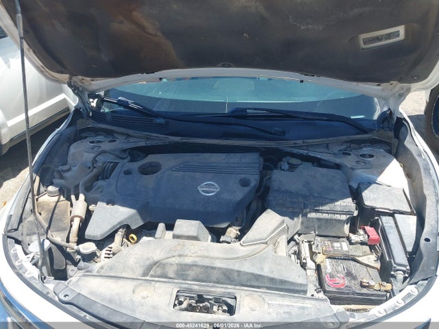 2015 Nissan Altima 2.5 S მანქანა იყიდება აუქციონზე, vin: 1N4AL3AP9FC464927, აუქციონის ნომერი: 45241629