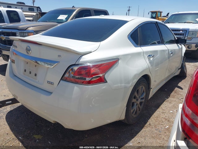 2015 Nissan Altima 2.5 S მანქანა იყიდება აუქციონზე, vin: 1N4AL3AP9FC464927, აუქციონის ნომერი: 45241629