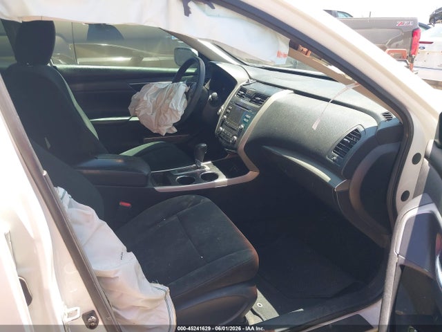 2015 Nissan Altima 2.5 S მანქანა იყიდება აუქციონზე, vin: 1N4AL3AP9FC464927, აუქციონის ნომერი: 45241629