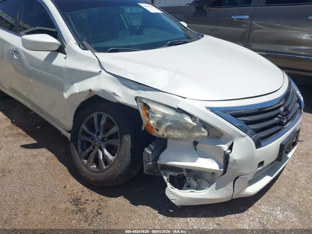 2015 Nissan Altima 2.5 S მანქანა იყიდება აუქციონზე, vin: 1N4AL3AP9FC464927, აუქციონის ნომერი: 45241629