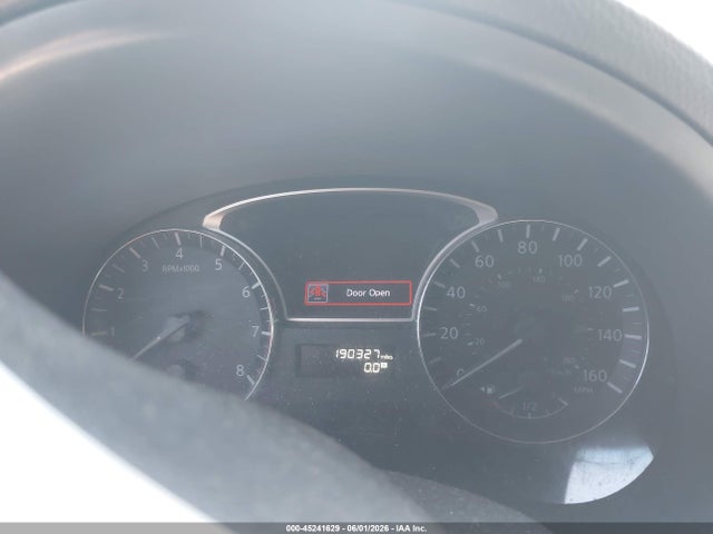 2015 Nissan Altima 2.5 S მანქანა იყიდება აუქციონზე, vin: 1N4AL3AP9FC464927, აუქციონის ნომერი: 45241629