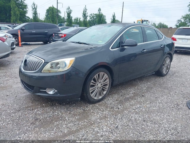 Buick Verano 2014 1G4PP5SK3E4149729 Image 2