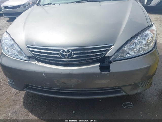 Продаж на аукціоні авто 2005 Toyota Camry Le, vin: 4T1BE32K25U571270, номер лоту: 45241669