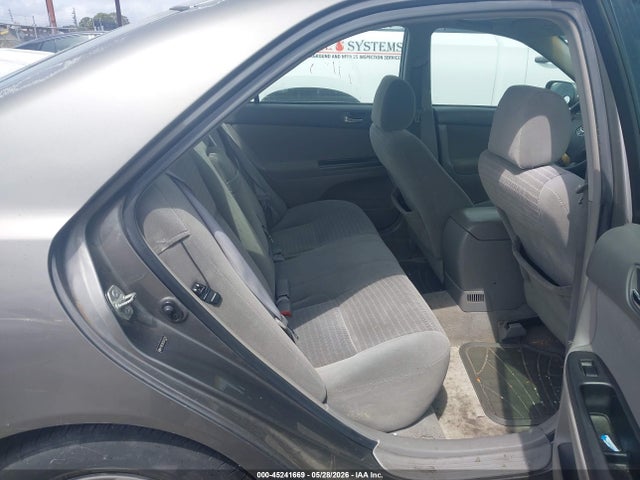 Продаж на аукціоні авто 2005 Toyota Camry Le, vin: 4T1BE32K25U571270, номер лоту: 45241669