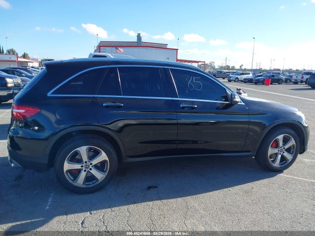 WDC0G4JBXKV117989 Mercedes-Benz GLC 300