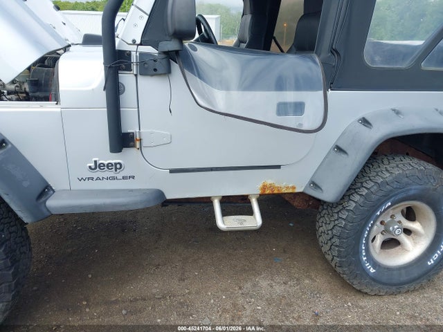 45241704 :رقم المزاد ، 1J4FA29104P753582 vin ، 2004 Jeep Wrangler Se مزاد بيع