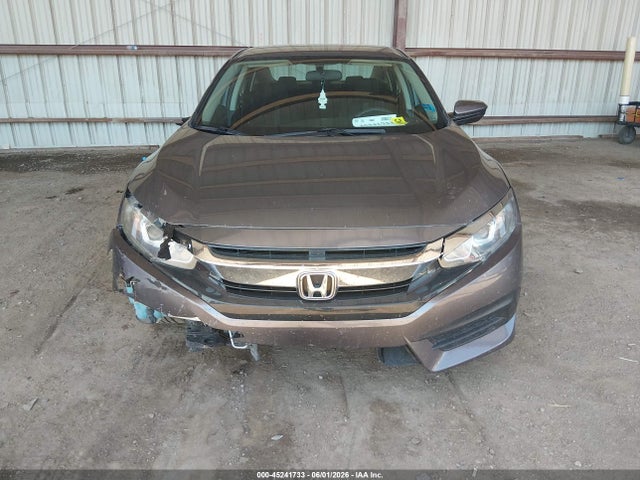 Honda Civic Lx 2018 2HGFC2F5XJH598838 Image 13