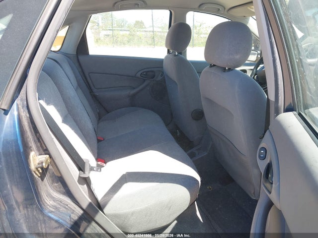 45241808 :رقم المزاد ، 1FAFP38ZX4W107303 vin ، 2004 Ford Focus Zts مزاد بيع